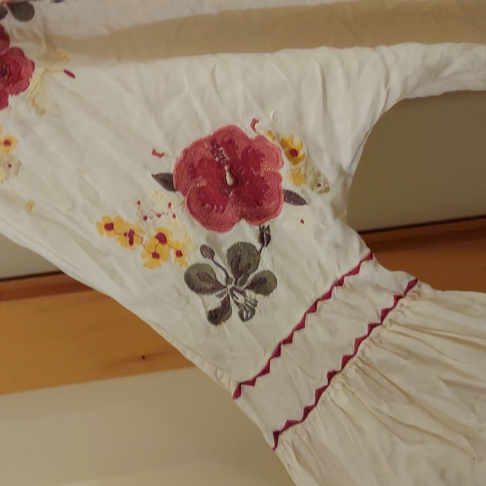 Floral top - Picture 6 of 6